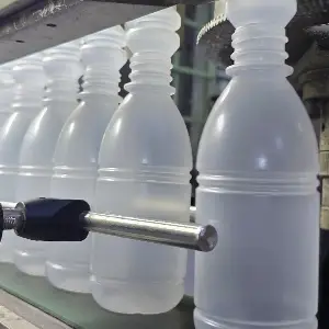 Bottles deflashing